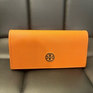 Tory Burch Sunglasses case